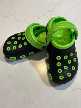 Toddler Clog Sandals Slip-On Black Neon Green Size 10